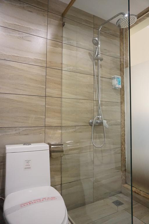 Guangdong Oversea Chinese Hotel 广州 外观 照片