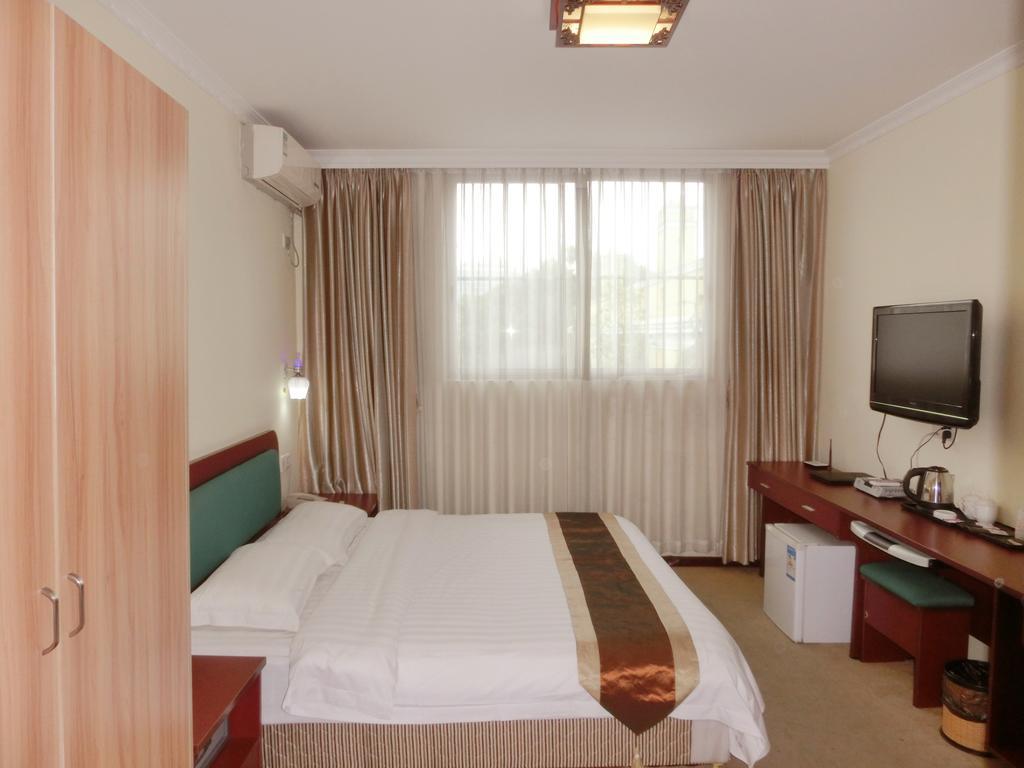 Guangdong Oversea Chinese Hotel 广州 外观 照片